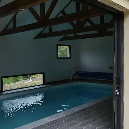 ゲストハウス Domaine De Treouzien 4*